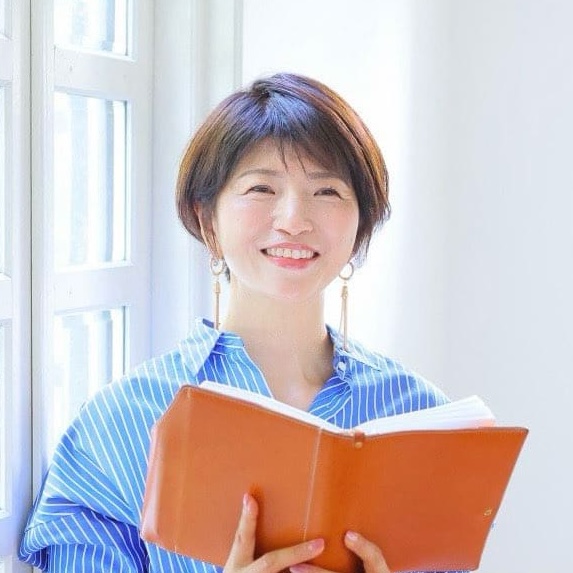 日出山英里さん